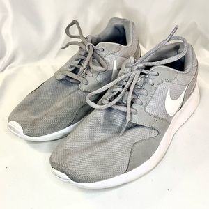 NIke Kaishi Gray Sneakers